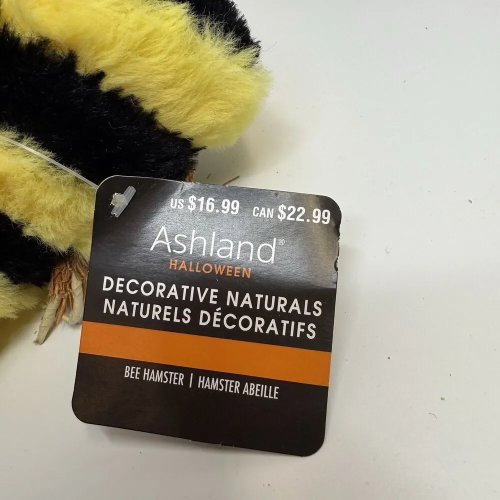 Ashland Halloween Bee Hamster Decorative Naturals Figure New
